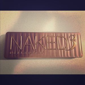 Urban Decay Naked 3 palette💋